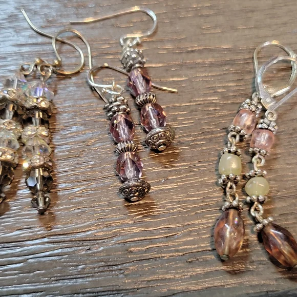 Vintage to Now Earrings Lot in Black Velvet Box 19 Pairs Costume Jewelry Bundle - Picture 5 of 15